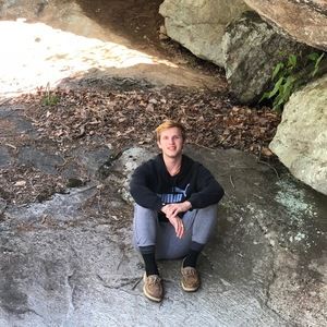 Meet your Posher, Hunter